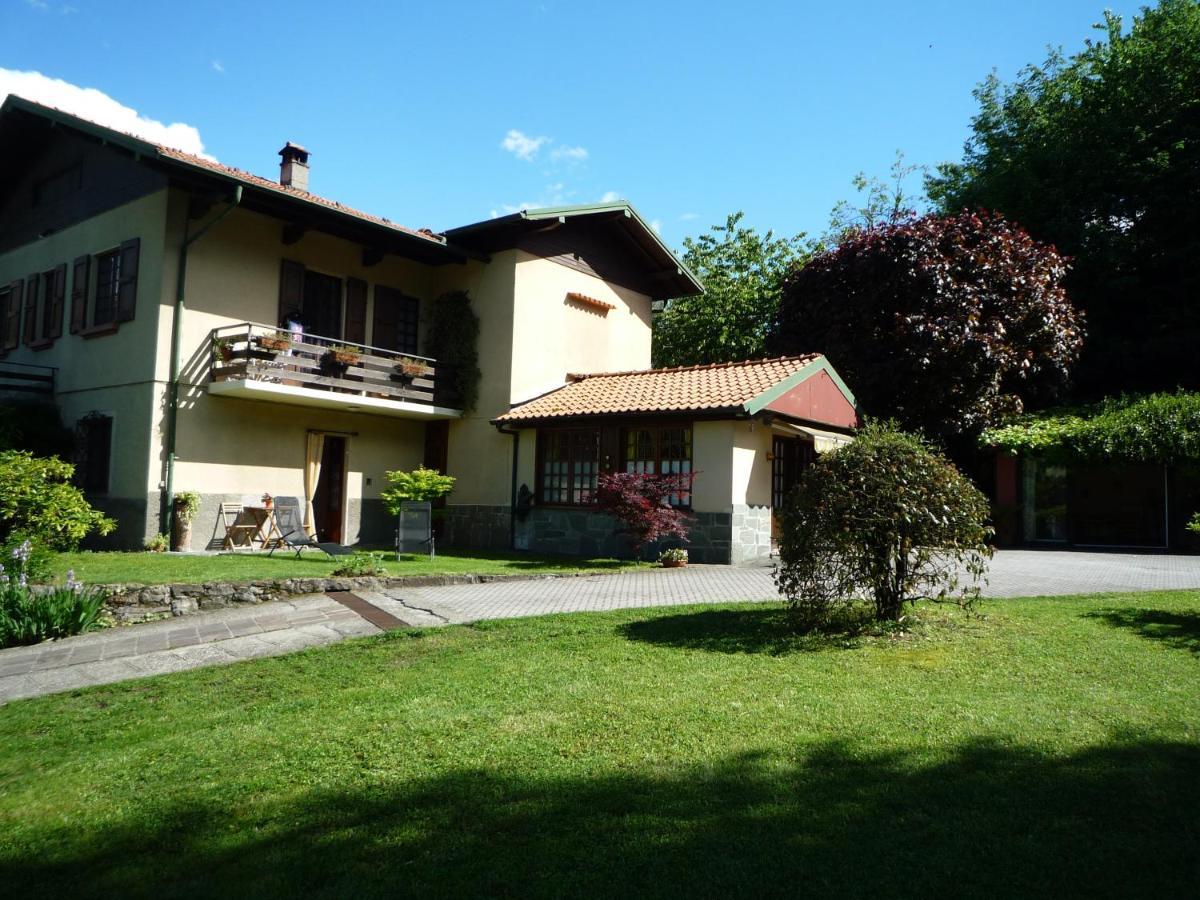 Monolocali In Casa Con Giardino Bellagio Apartment Bagian luar foto