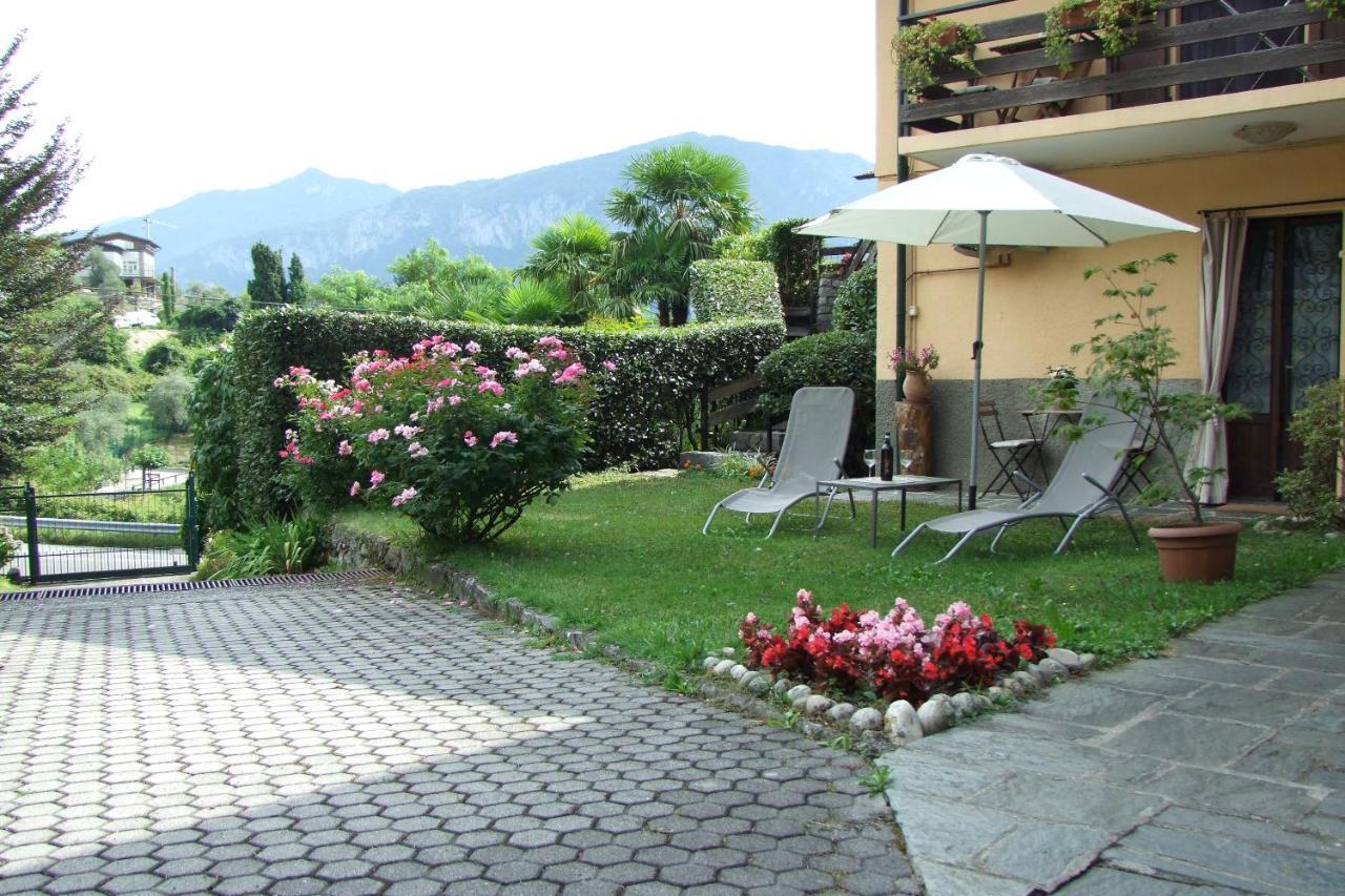 Monolocali In Casa Con Giardino Bellagio Apartment Bagian luar foto