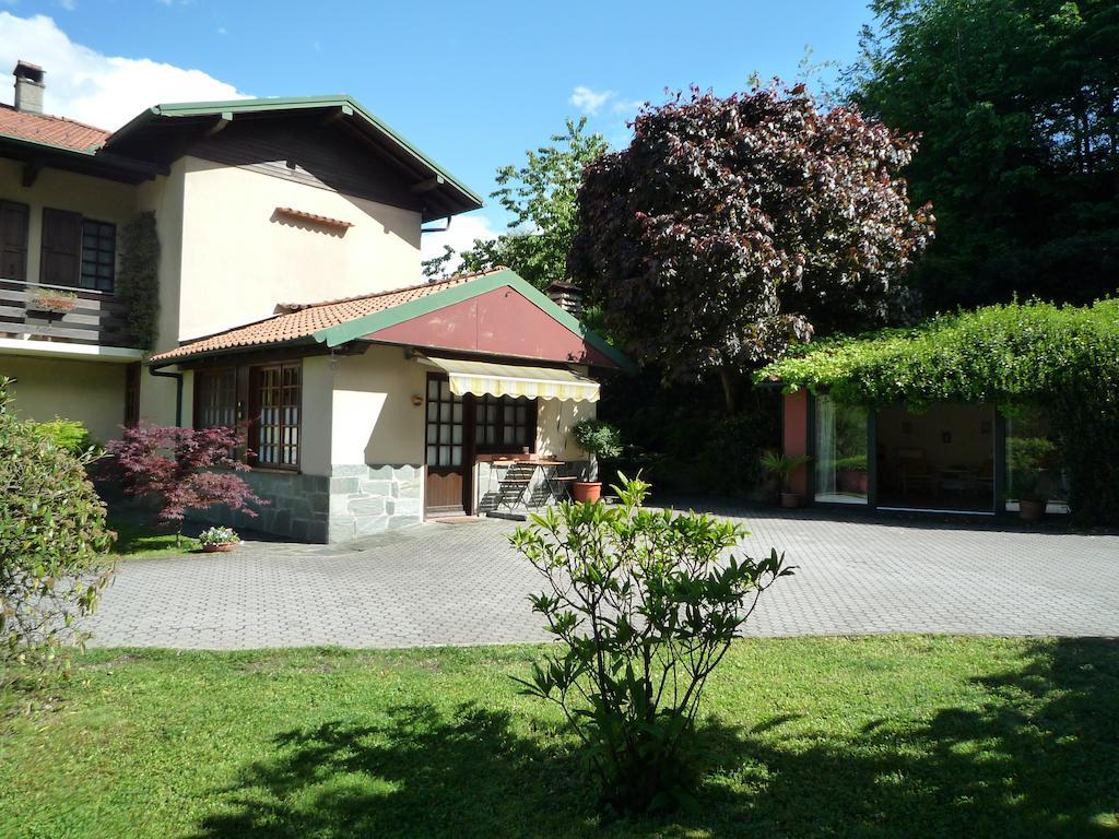 Monolocali In Casa Con Giardino Bellagio Apartment Bagian luar foto